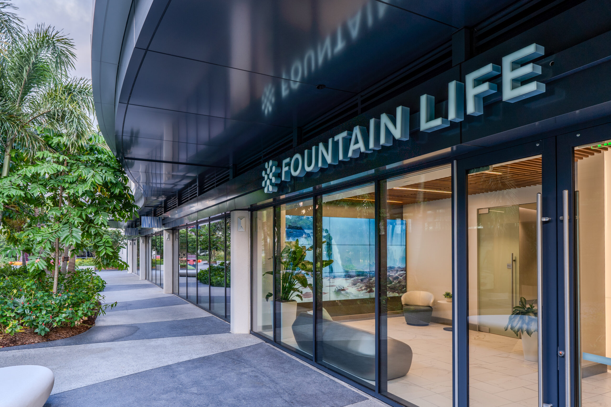 leading-longevity-brand-fountain-life-partners-with-flexjet-to-offer-private-jet-fliers-longer,-healthier-lives