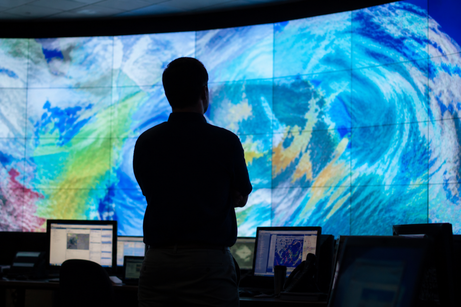 google’s-weathernext-2-gains-a-full-day-of-cyclone-warning,-goes-open-source