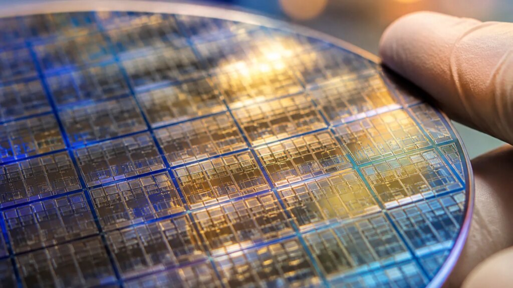 lovable-raises-$400m-series-c-at-$13.3b-valuation-to-scale-its-vibe-coding-platform