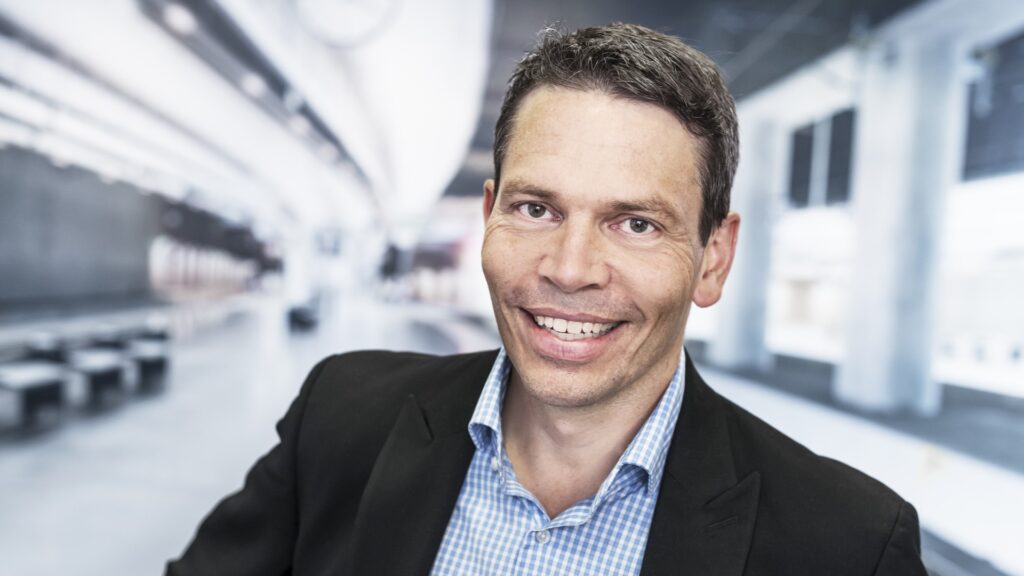 fredrik-nilsson,-vice-president,-americas,-axis-communications-–-interview-series